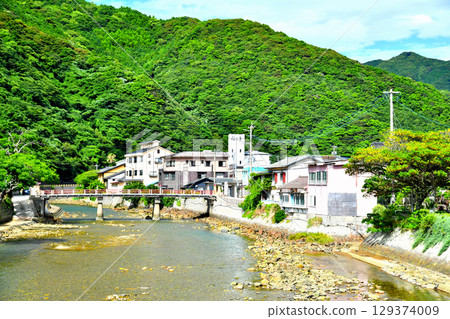 Amakusa Shimoda Onsen Townscape (Amakusa City, Kumamoto Prefecture) [July 2025] 129374009