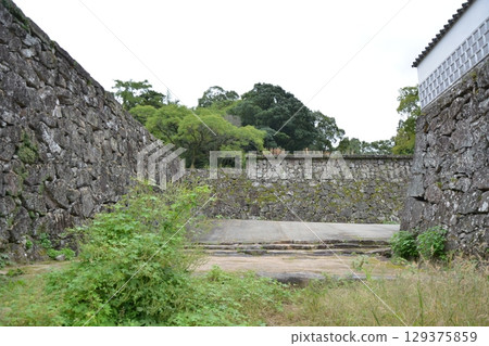View of Hitoyoshi Castle (Kumamoto Prefecture) 129375859