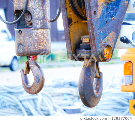 帶有起重機吊鉤的風景 129377064
