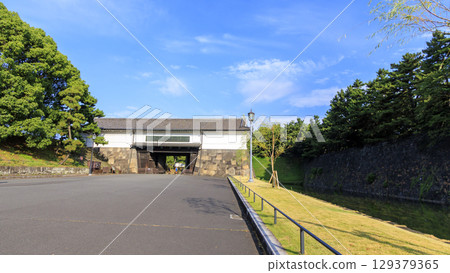 石垣反映在護城河 129379365