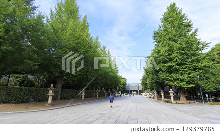 與鳥居的風景 與鳥居的風景 129379785