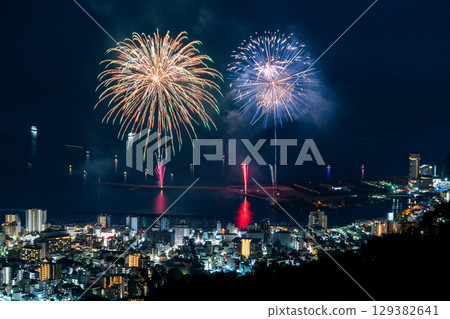 [Shizuoka Prefecture] Atami's Million Dollar Night View and Fireworks Over the Sea - Summer Fireworks 129382641
