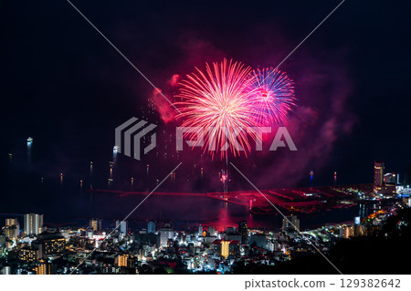 [Shizuoka Prefecture] Atami's Million Dollar Night View and Fireworks Over the Sea - Summer Fireworks 129382642