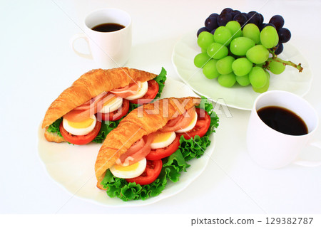 Healthy breakfast Healthy breakfast 129382787