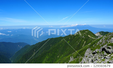 木曾駒岳：從中岳到駒岳的山路 129383679