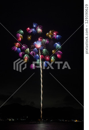 Fireworks 129390629