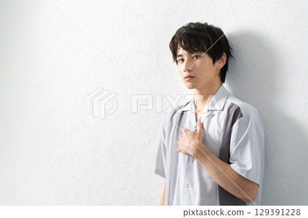 男性肖像』 129391228
