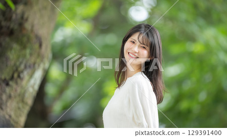 女人, 鮮綠, 綠色, 微笑 129391400