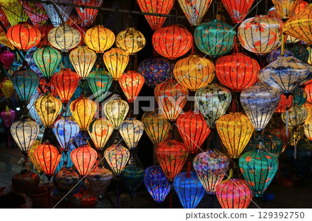 Hoi An Lantern Festival, Night Market, Vietnam 129392750