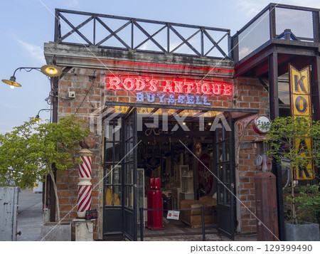Antique shop at Srinakarin Railway Market, Bangkok, Thailand 129399490