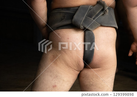 相撲選手 129399898