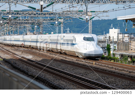 東海道山陽新幹線N700A進站 東海道山陽新幹線N700A進站 129400063