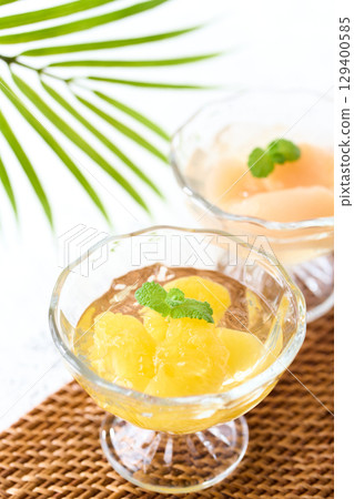Fruit Jelly - Summer Mandarin and White Peach 129400585