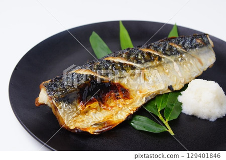 Grilled mackerel with salt Grilled mackerel with salt 129401846