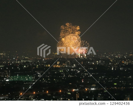 (Nerima, Tokyo) Urban fireworks seen from a tower apartment (Nerima, Tokyo) Urban fireworks seen from a tower apartment 129402436