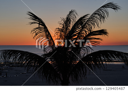 Setting sun - Broome Setting sun - Broome 129405487