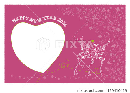 2026 年新年賀卡,以白馬為主題,馬背上騎著一隻鳥,中間有一根綠線心形,背景為粉紅色 2026 年新年賀卡,以白馬為主題,馬背上騎著一隻鳥,中間有一根綠線心形,背景為粉紅色 129410419