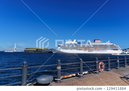 Yokohama Port Osanbashi where luxury cruise ships berth 129411884