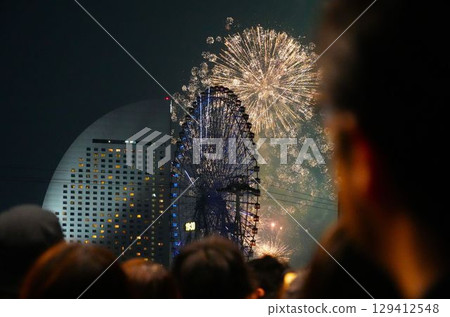 人們看煙花 129412548