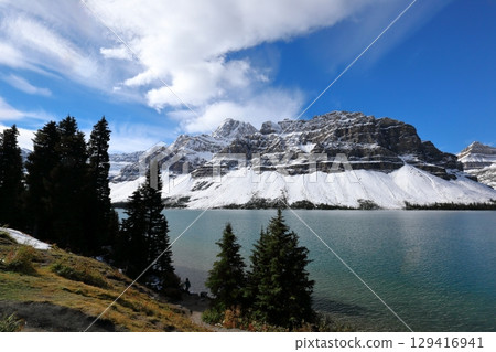 加拿大洛磯山脈和湖泊，班夫國家公園 129416941