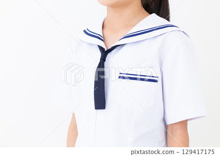 Junior high school girls in summer school uniforms Junior high school girls in summer school uniforms 129417175