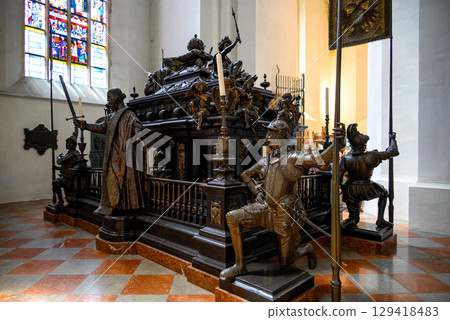 Frauenkirche Cathedral of Our Lady, Roman Catholic church and a symbol of the city of Munich in Bavaria, Germany 129418483
