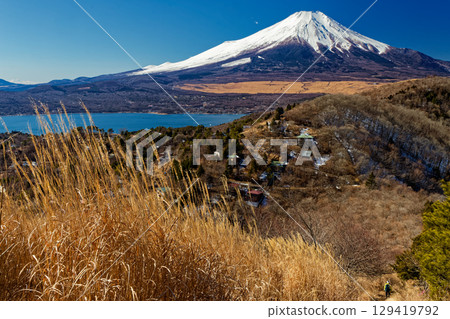 冬季從平尾山看到的富士山 冬季從平尾山看到的富士山 129419792