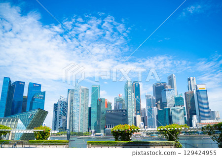 Skyscrapers and skyline of Singapore's Marina Bay Skyscrapers and skyline of Singapore's Marina Bay 129424955