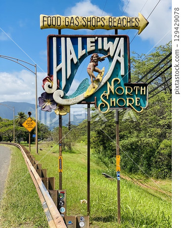 The Hawaii Haleiwa Town Sign 129429078