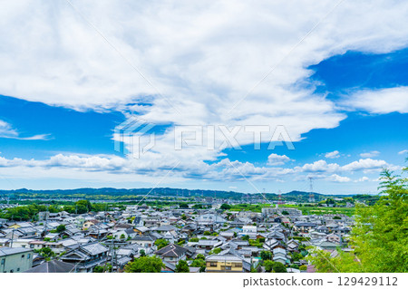 View of the townscape of Idemachi and Kyotanabe City from Idemachi, Kyoto Prefecture View of the townscape of Idemachi and Kyotanabe City from Idemachi, Kyoto Prefecture 129429112