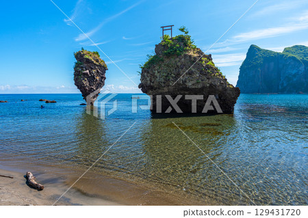 Ebisu Rock and Daikoku Rock in Summer, Yoichi 129431720