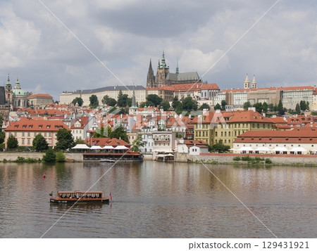 Charles Castle across the Vltava River 129431921