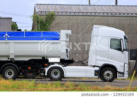 拖車轉儲圖像 129432169