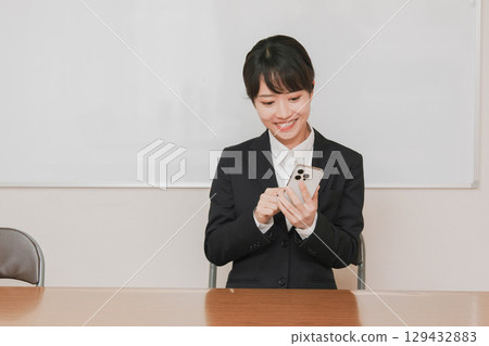 Beautiful Japanese women 129432883