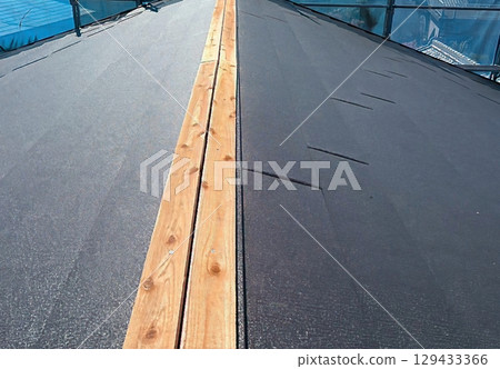 Renovation work 129433366