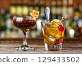 Cocktails for couple 129433502
