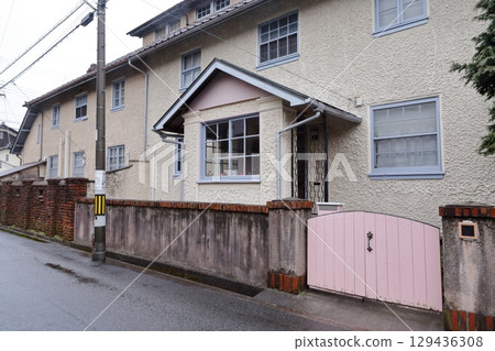 池田町西式住宅區Temple Double House（滋賀縣近江八幡市） 129436308