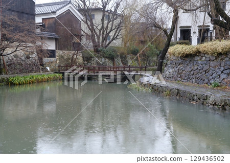 Hachimanbori Canal Tour: Small Boat Bridge (Omihachiman City, Shiga Prefecture) Hachimanbori Canal Tour: Small Boat Bridge (Omihachiman City, Shiga Prefecture) 129436502