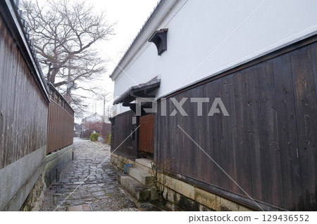 八幡堀後街（滋賀縣近江八幡市） 129436552