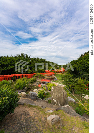 青森縣津輕市高山稻荷神社的千鳥居 青森縣津輕市高山稻荷神社的千鳥居 129440490