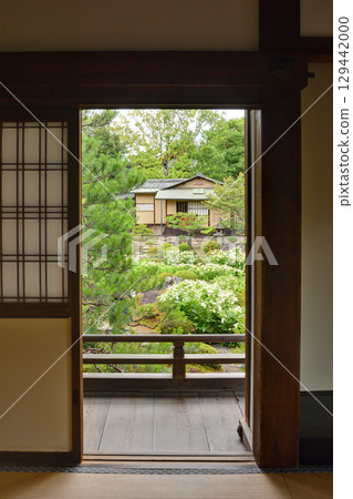 View of the garden from the main hall of Ryosokuin Temple View of the garden from the main hall of Ryosokuin Temple 129442000