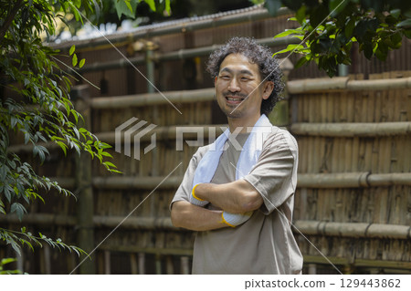 Gardener Gardener 129443862