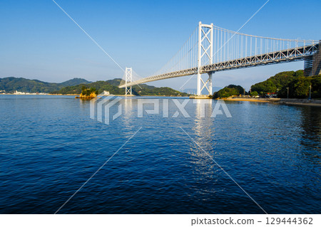 島波海道上從2級輕便摩托車上看到的風景 島波海道上從2級輕便摩托車上看到的風景 129444362