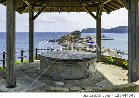 鳥取縣石見町浦富海岸、多子公園第二觀景台 129444542