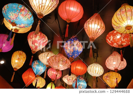 七彩燈籠 七彩燈籠 129444688