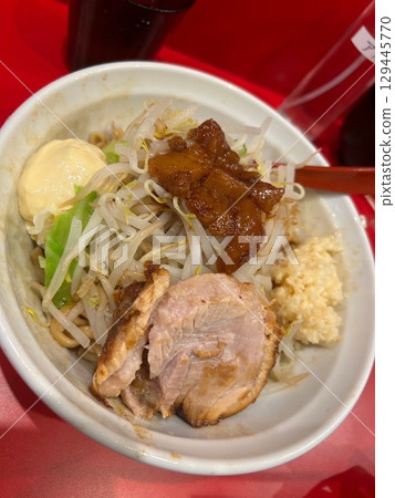 Rich ramen with back fat and roast pork Rich ramen with back fat and roast pork 129445770