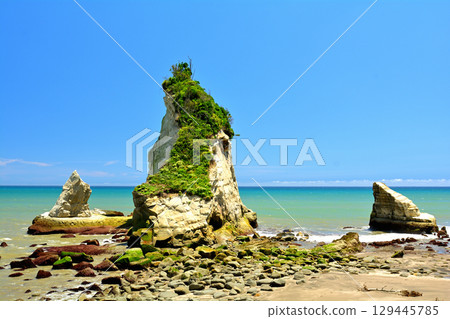 夫婦岩,千葉縣房總市 夫婦岩,千葉縣房總市 129445785
