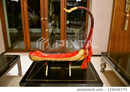 Myanmar, Yangon, Burmese harp, saung, folk instrument Myanmar, Yangon, Burmese harp, saung, folk instrument 129446774