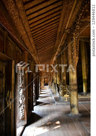 Wooden temple inside Shwenandaw Monastery, Mandalay, Myanmar 129446812