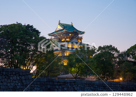 Osaka Castle Dusk 3 129448962